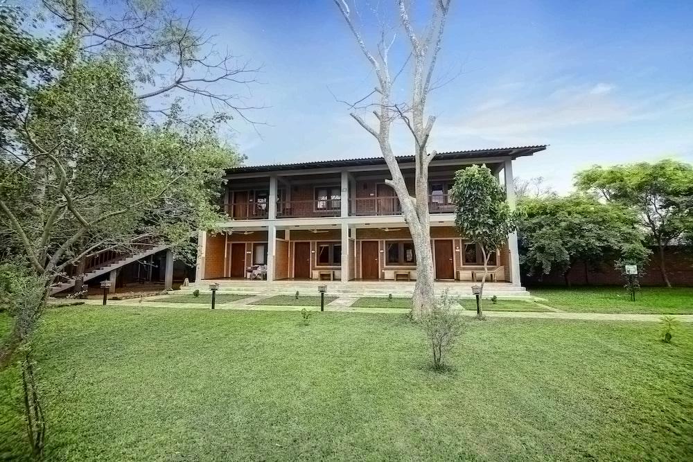 Elephas Resort Sigiriya Ngoại thất bức ảnh
